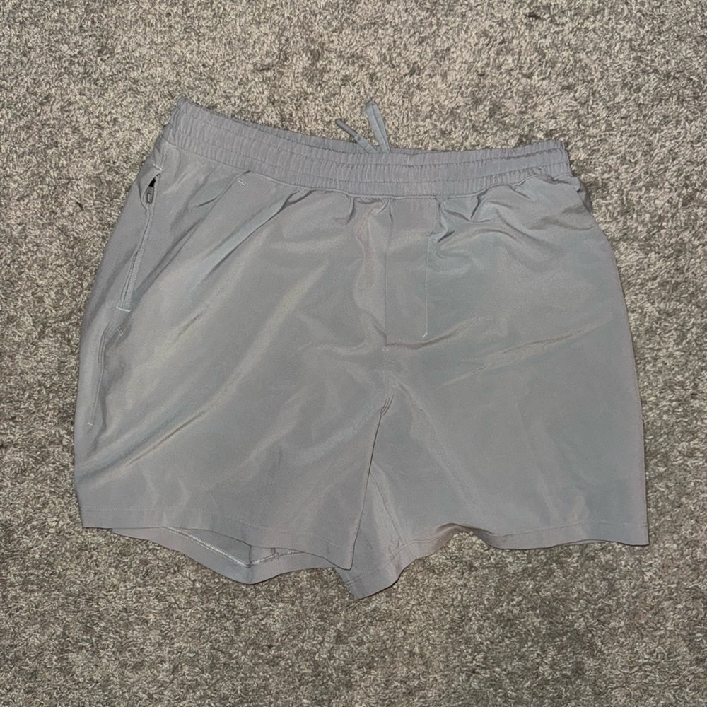 Lululemon Pacebreaker Light Gray Shorts